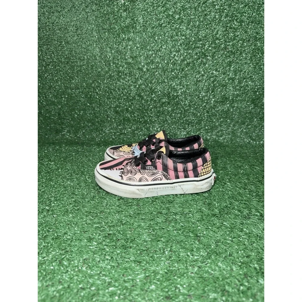 Disney Vans Toddler Size 12C Nightmare Before Christmas Graphic AOP Walking Shoe